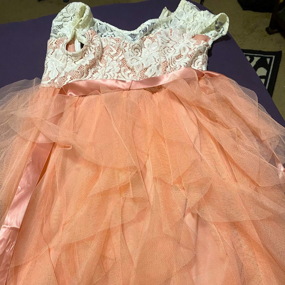 Girls dress